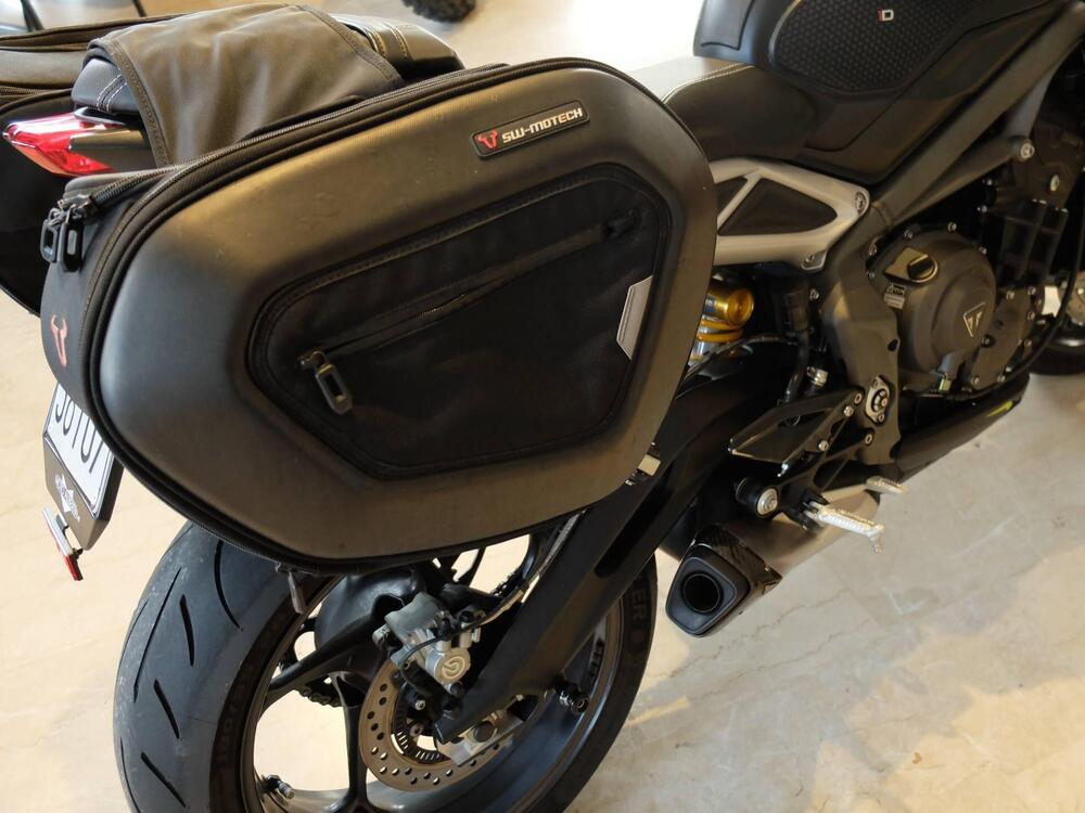 Set borse laterali SW Motech Triumph Street TRiple Sw-Motech (12)