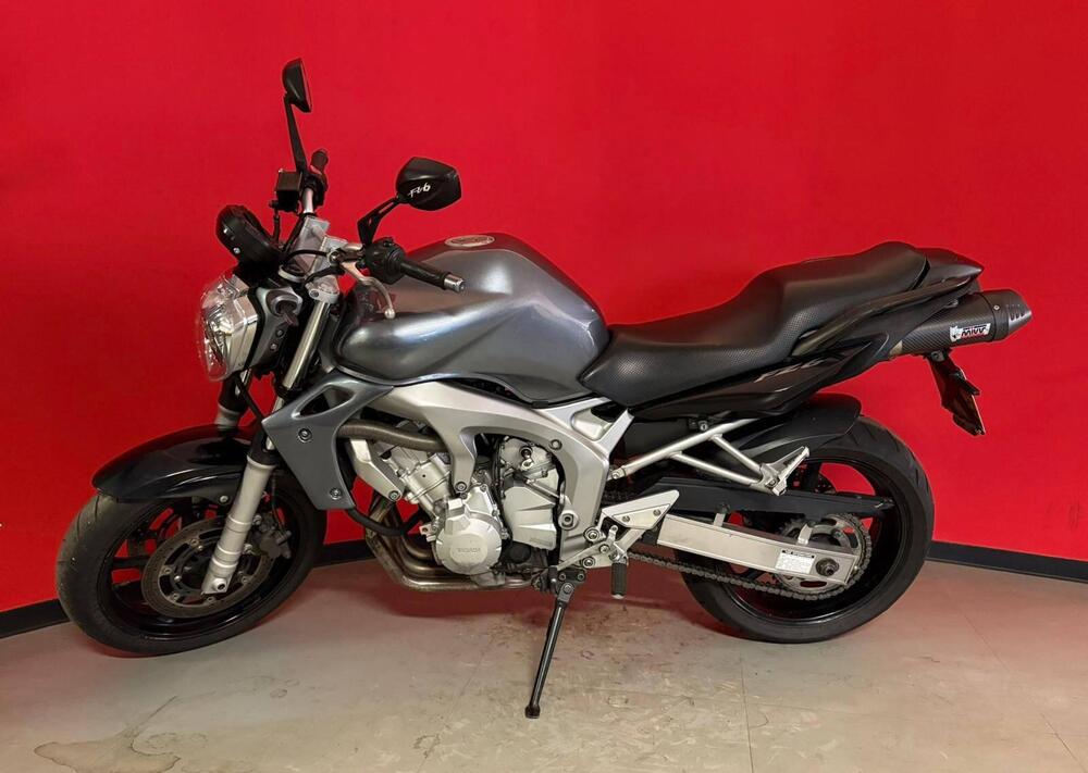 Yamaha FZ6 (2004 - 07) (3)