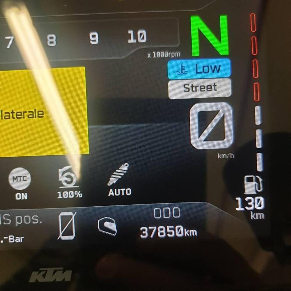 KTM 1290 Super Adventure S (2021) (4)