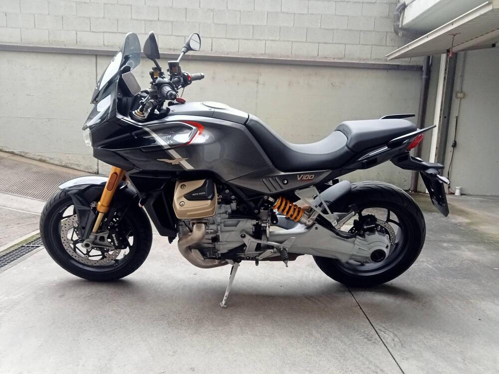 Moto Guzzi V100 Mandello S (2022 - 24) (4)