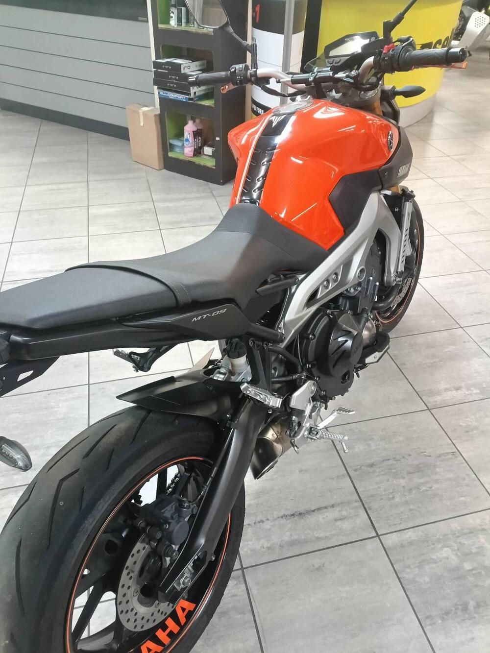 Yamaha MT-09 (2013 - 15) (4)