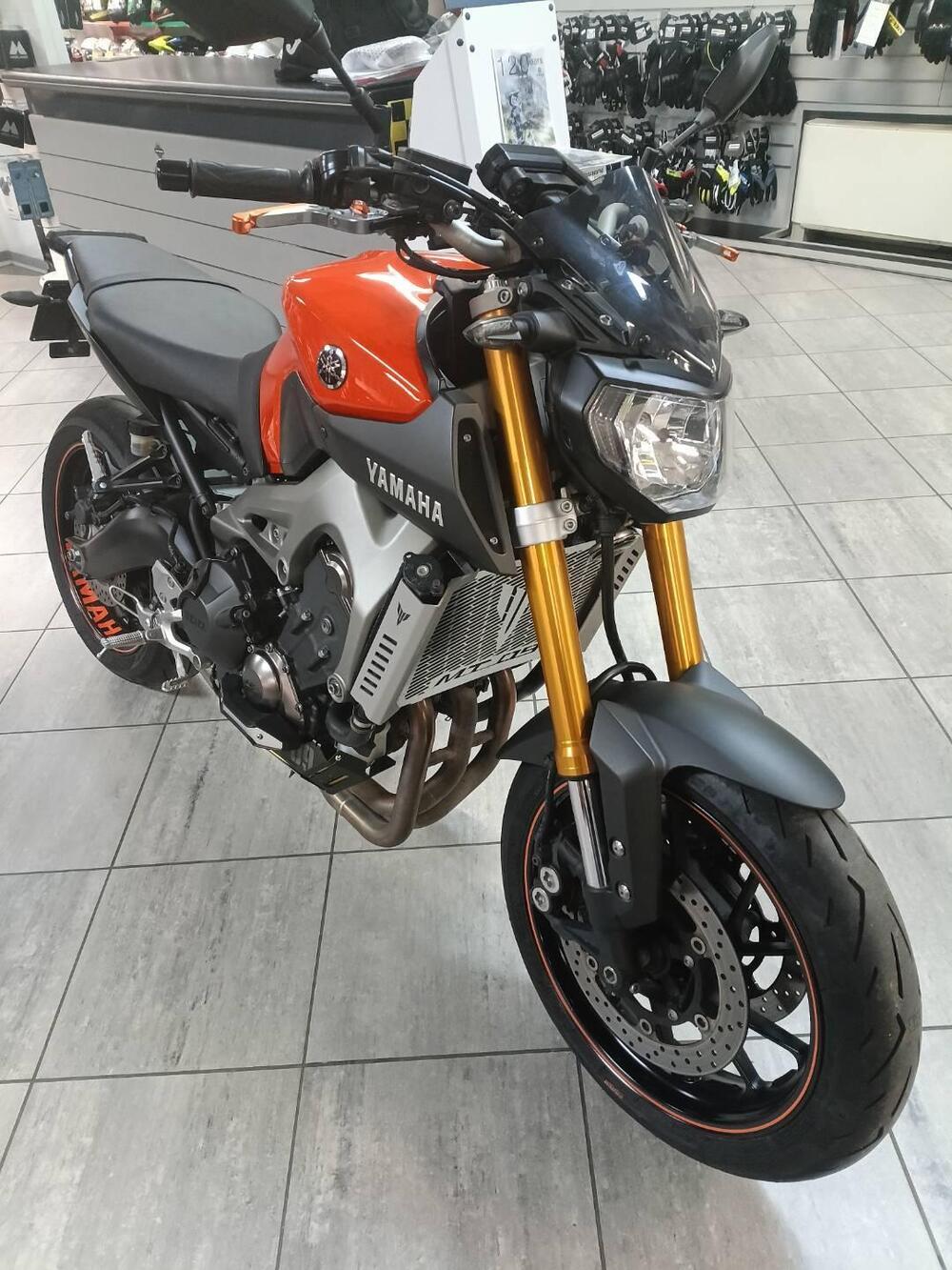 Yamaha MT-09 (2013 - 15) (6)
