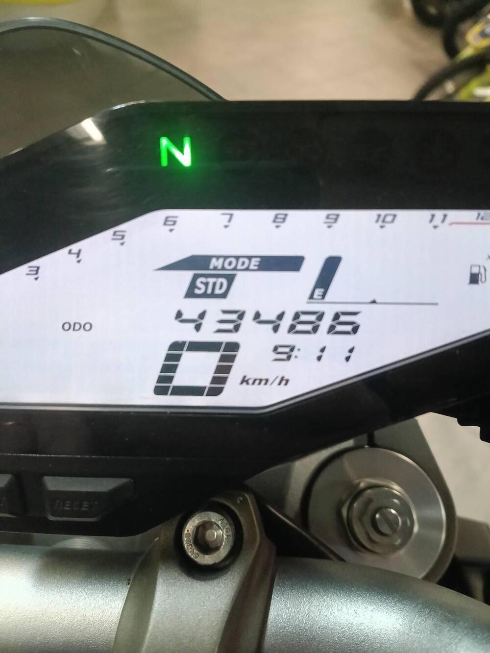 Yamaha MT-09 (2013 - 15) (8)