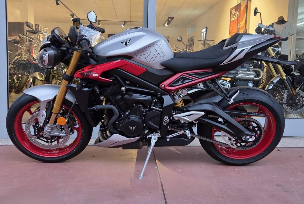 Triumph Street Triple 765 RX (2026) (6)