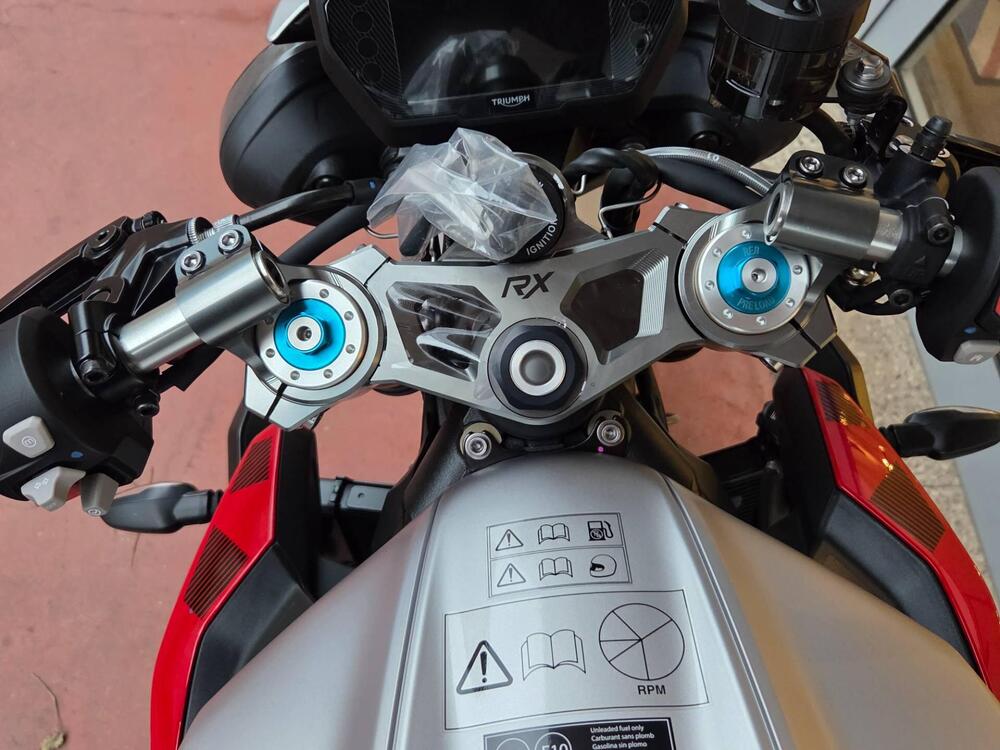 Triumph Street Triple 765 RX (2026) (10)
