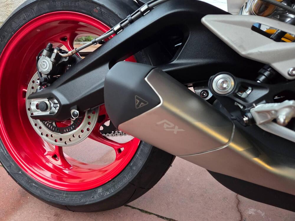 Triumph Street Triple 765 RX (2026) (17)