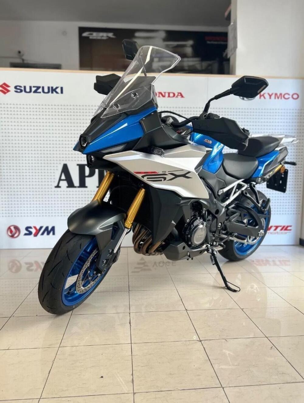 Suzuki GSX-S1000GT (2022 - 24) (2)