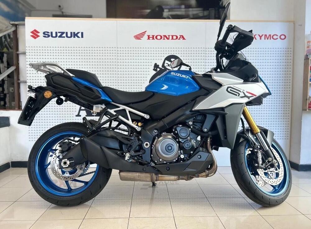 Suzuki GSX-S1000GT (2022 - 24) (3)