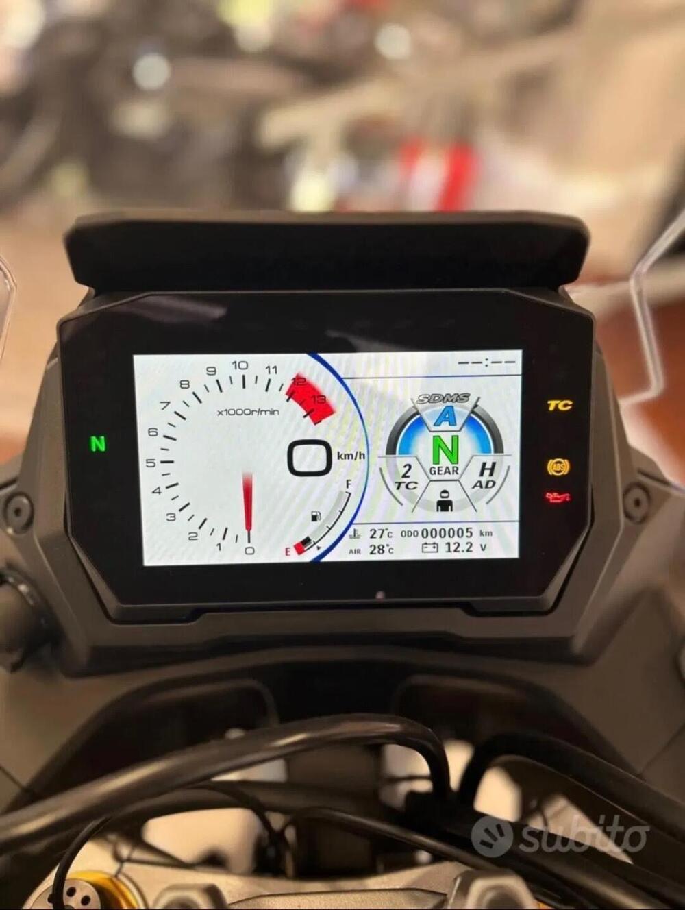 Suzuki GSX-S1000GT (2022 - 24) (11)