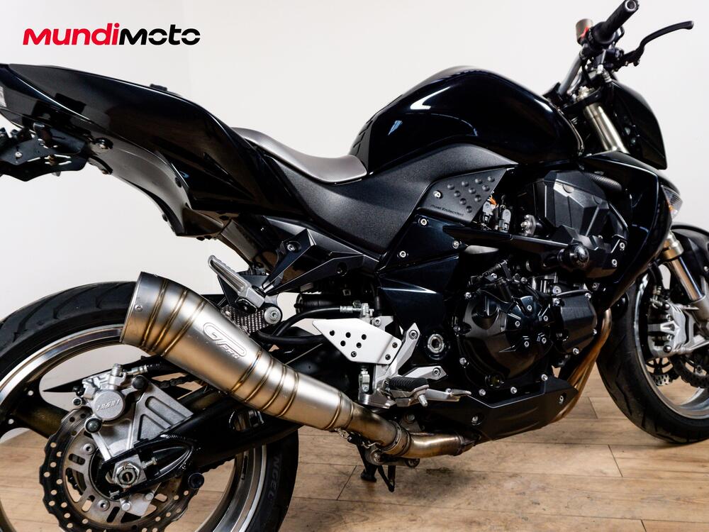 Kawasaki Z 1000 (2010 - 13) (4)