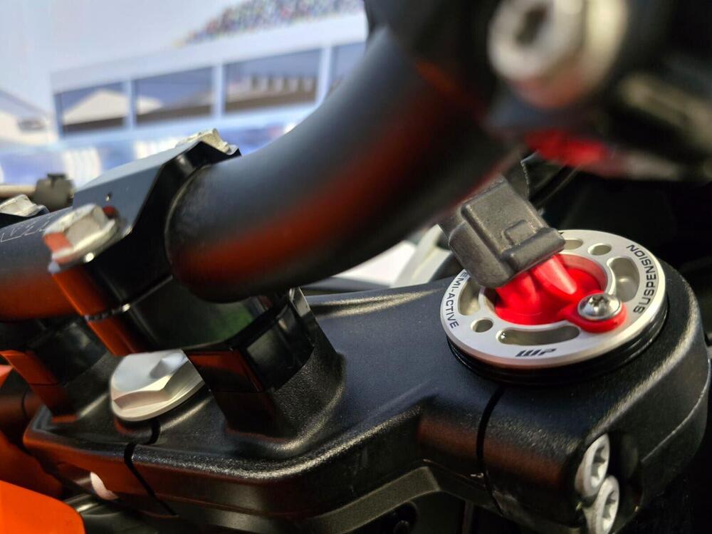 KTM 1290 Super Adventure S (2021) (9)