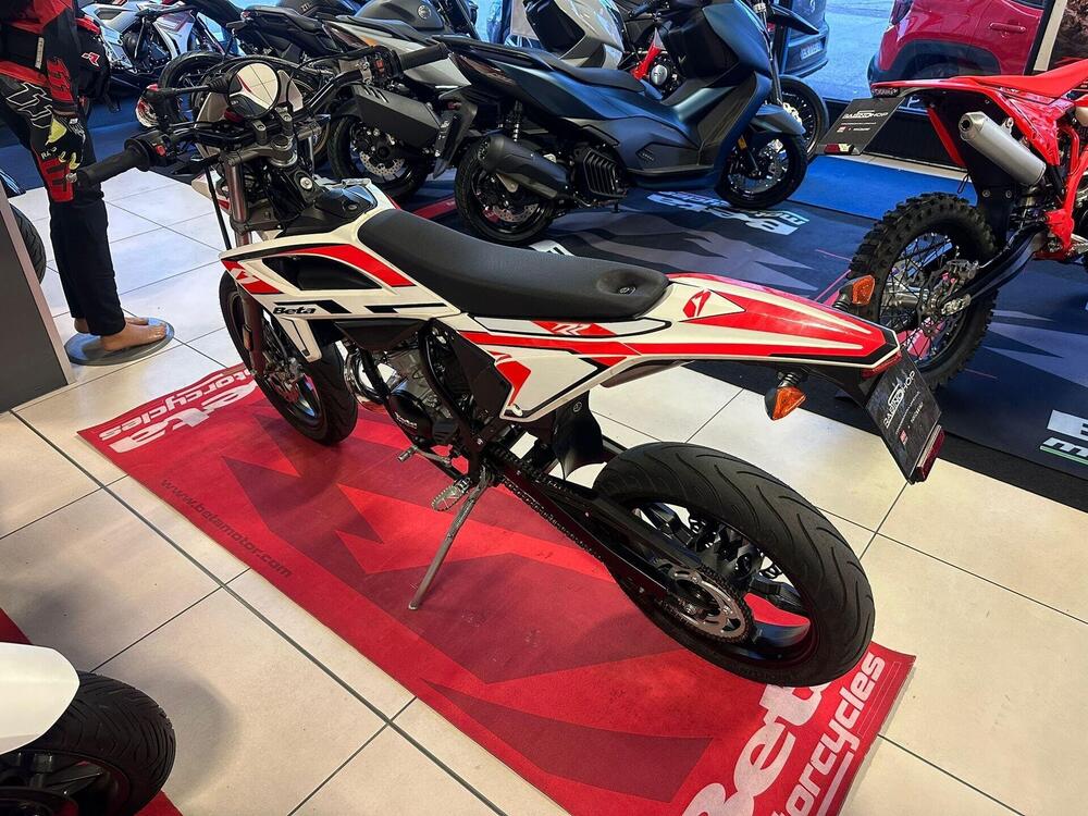 Betamotor RR 50 Motard (2021 - 25) (5)