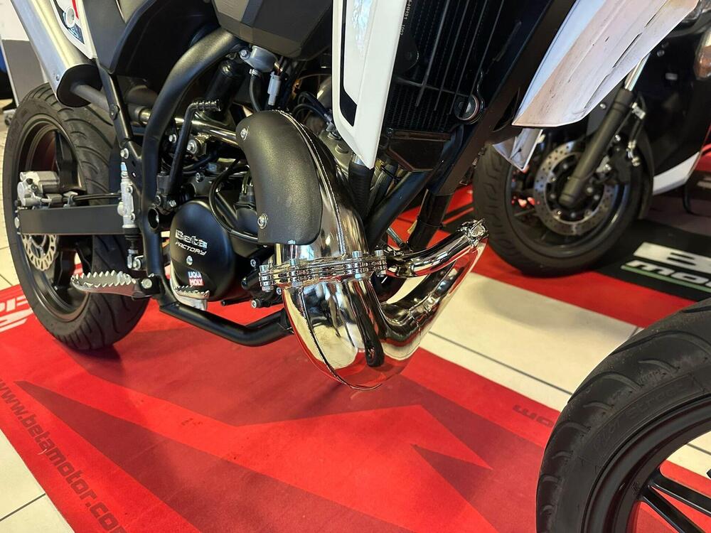 Betamotor RR 50 Motard (2021 - 25) (9)