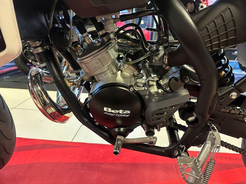 Betamotor RR 50 Motard (2021 - 25) (12)