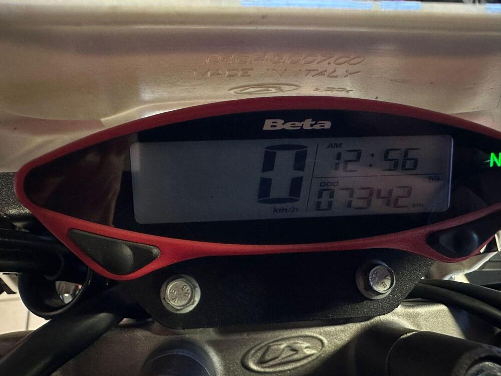 Betamotor RR 50 Motard (2021 - 25) (14)