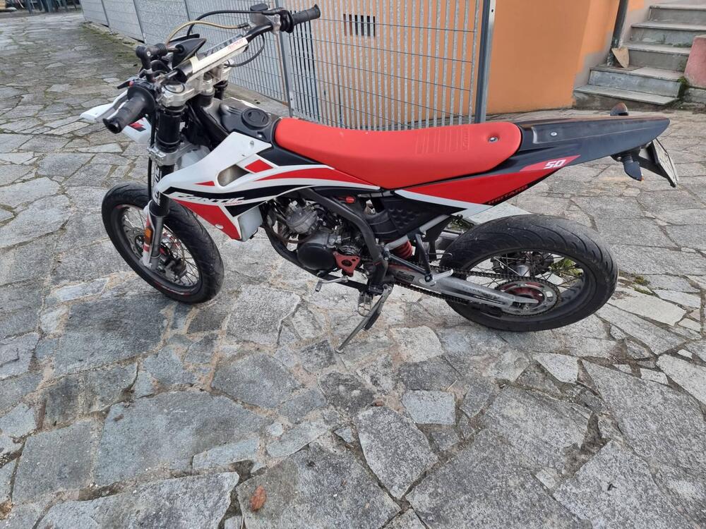 Fantic Motor Motard 50 Performance 2t (2020) (5)