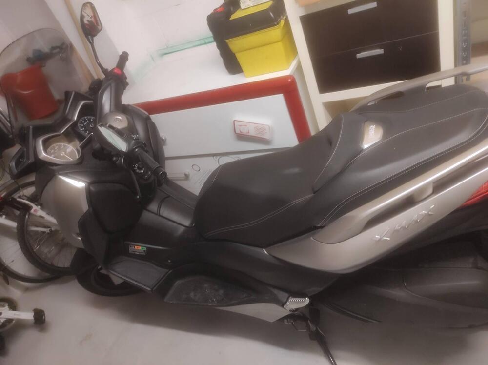 Yamaha X-Max 300 Tech Max (2020) (4)
