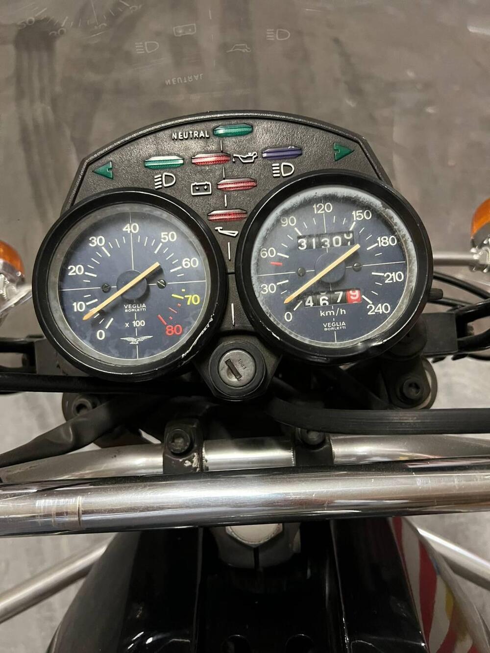 Moto Guzzi 850 T3 CALIFORNIA (5)
