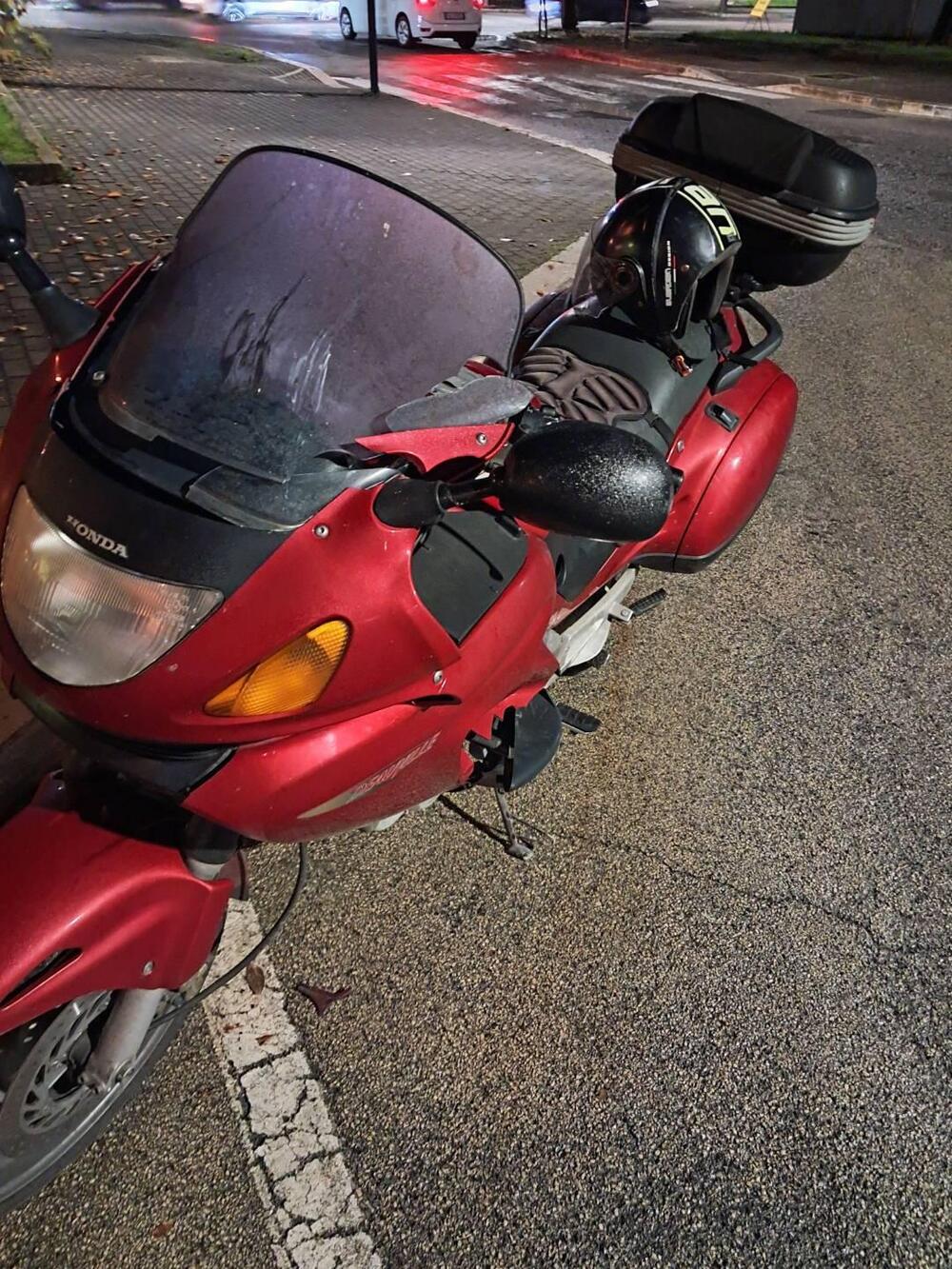 Honda Deauville 650 (1998 - 01)