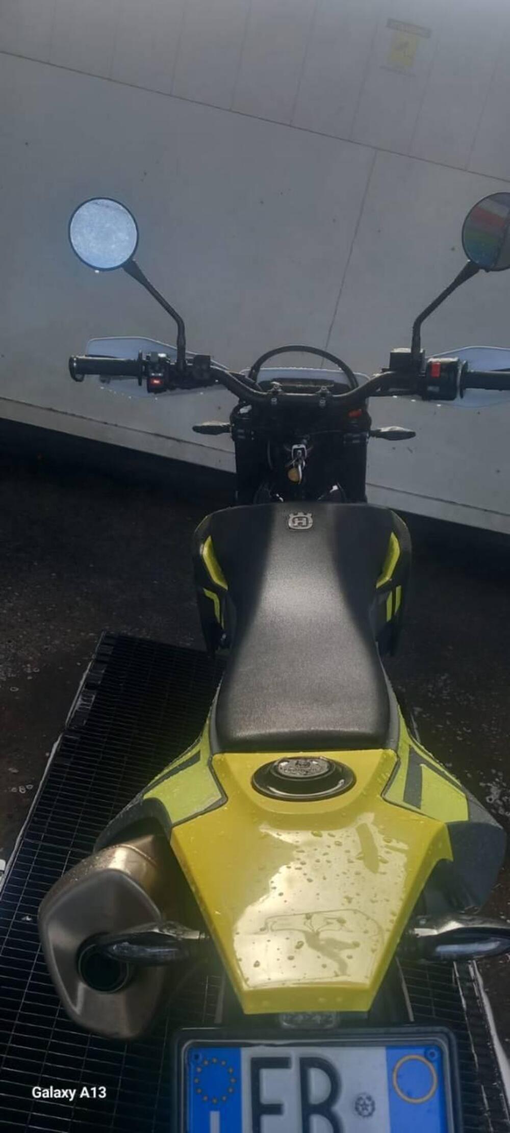 Husqvarna 701 Supermoto (2023 - 25) (6)