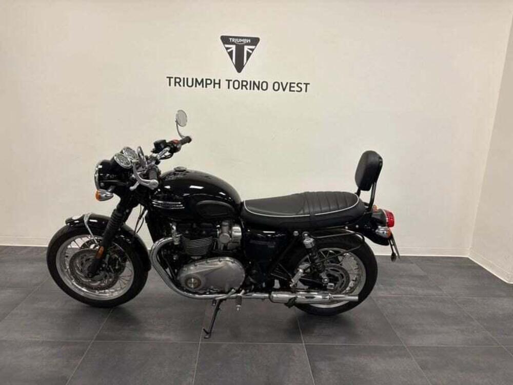 Triumph Bonneville T120 (2021 - 25) (3)