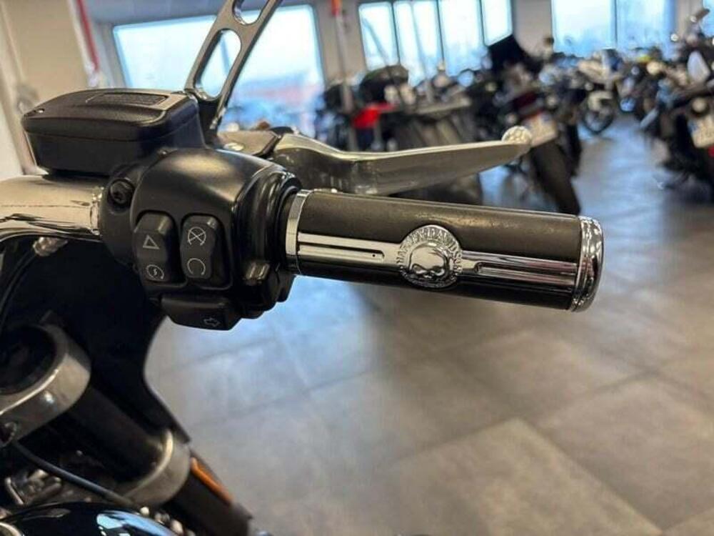 Harley-Davidson 107 Sport Glide (2018 - 20) (14)