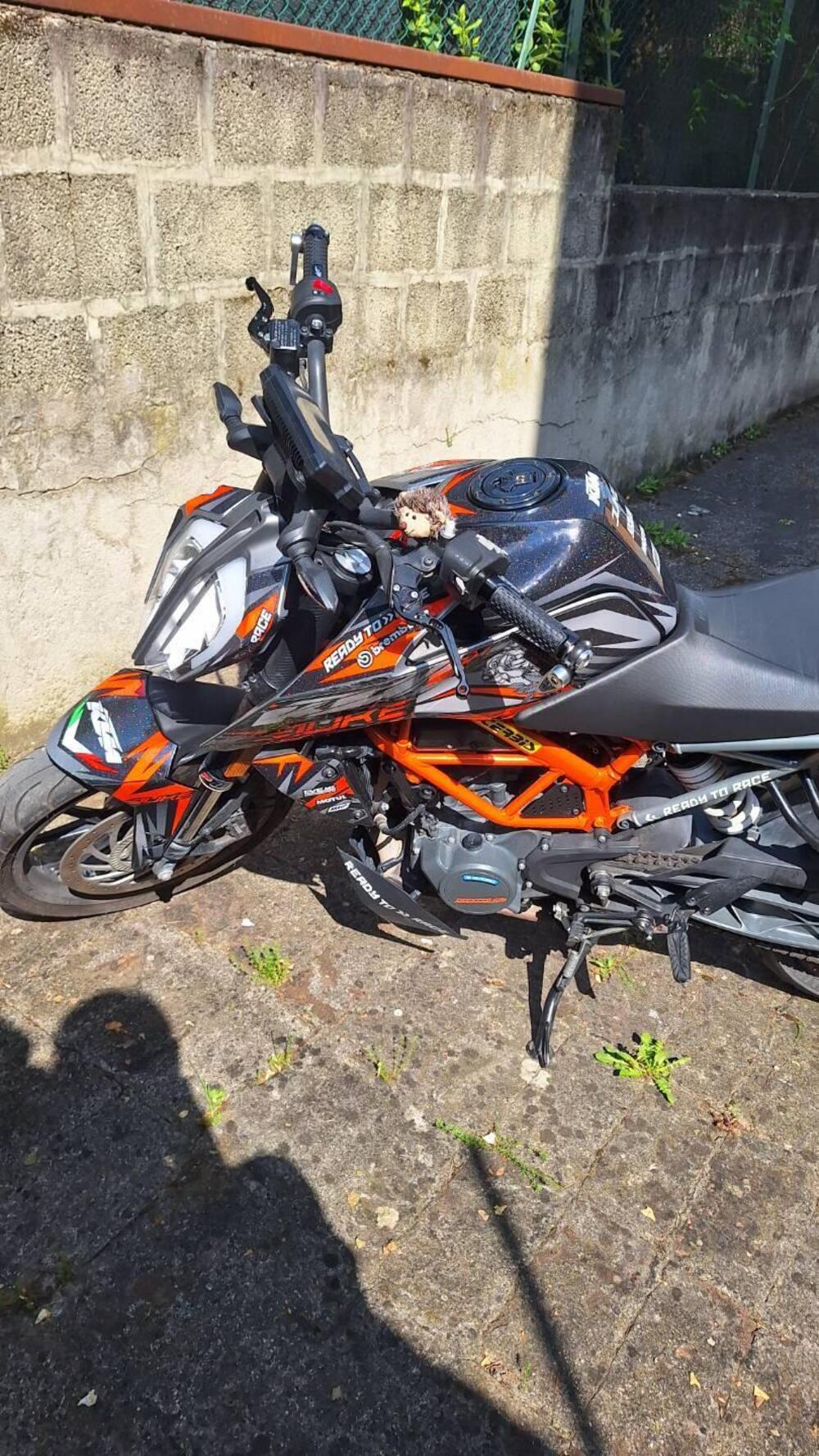 KTM 125 Duke (2021 - 23) (9)