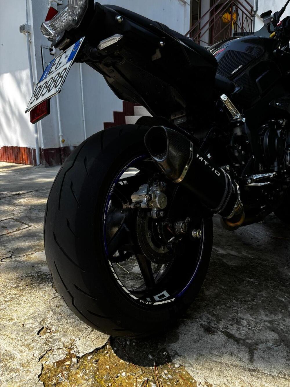 Yamaha MT-10 ABS (2016 - 17) (7)