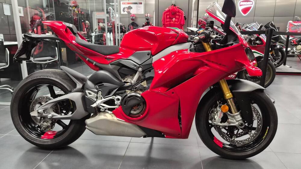Ducati Panigale V4 S (2025)