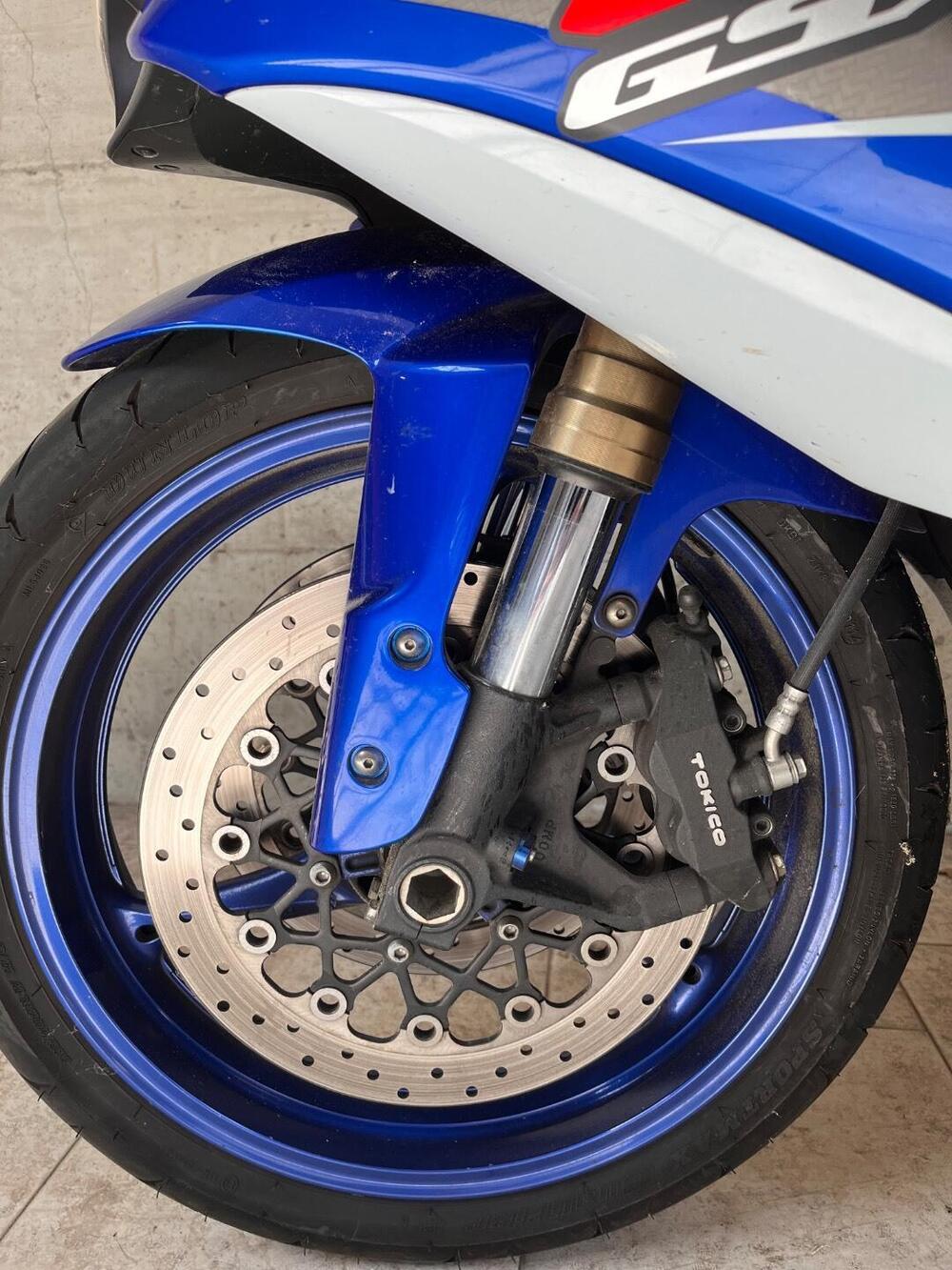 Suzuki GSX R 600 (2008 - 10) (4)