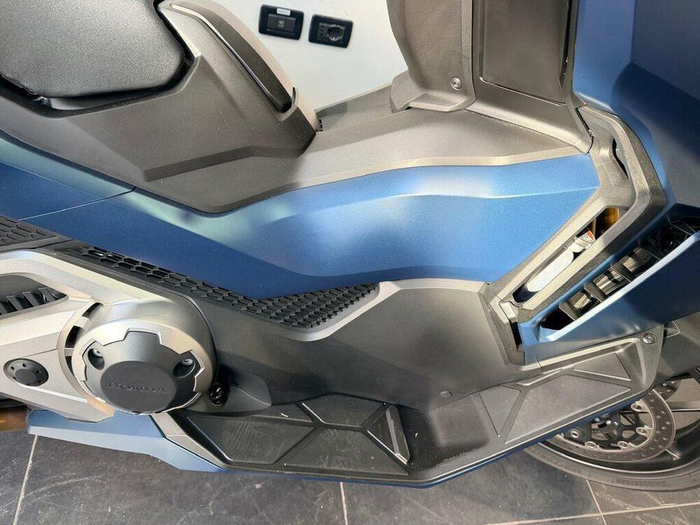 Honda Forza 750 DCT Travel (2021 - 24) (10)