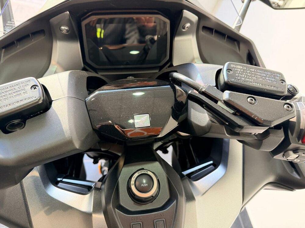 Honda Forza 750 DCT Travel (2021 - 24) (14)