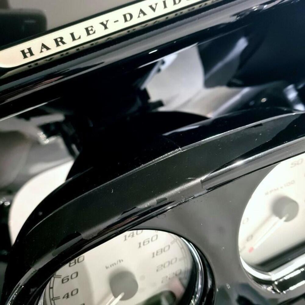 Harley-Davidson 1690 Road Glide Special (2013 - 16) (9)