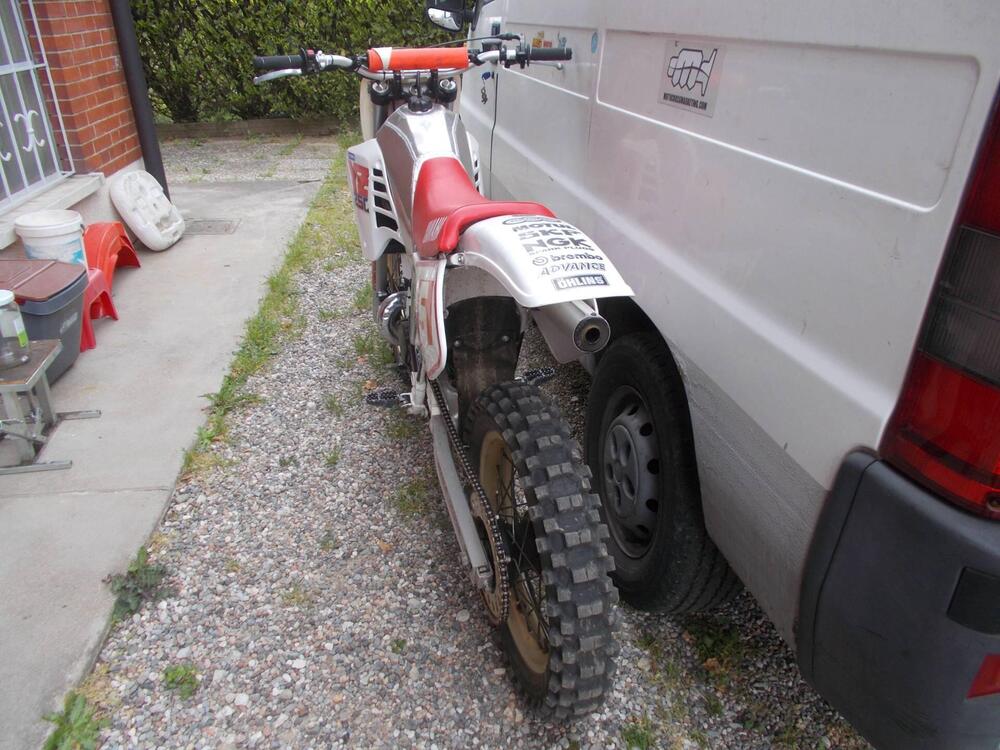 Yamaha YZ (2)
