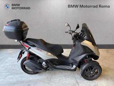 Piaggio MP3 300 ABS Hpe (2021 - 24) usata