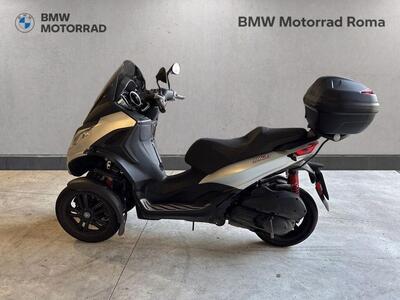 Piaggio MP3 300 ABS Hpe (2021 - 24) usata