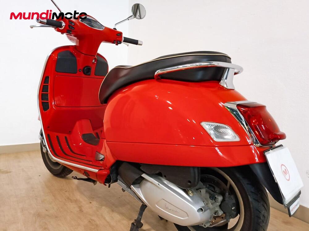 Vespa GTS 310 Supersport (2025) (9)