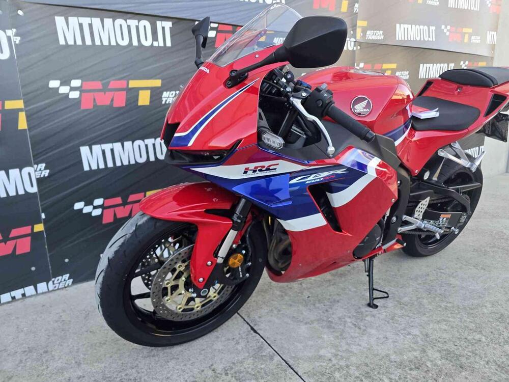 Honda CBR 600 RR (2024 - 25) (3)