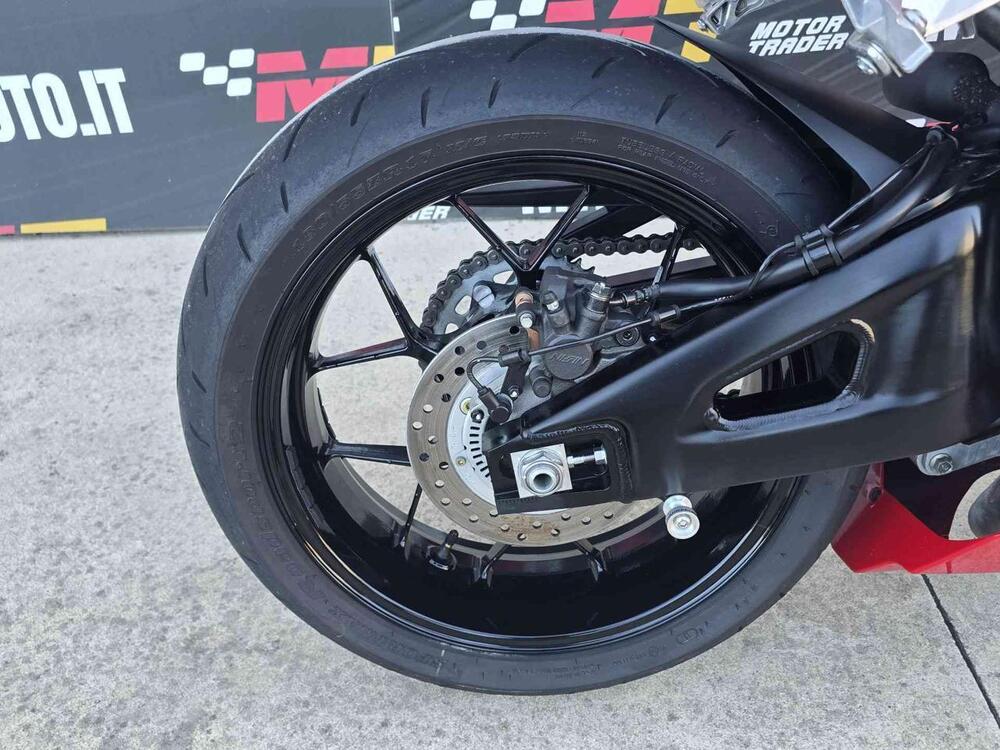 Honda CBR 600 RR (2024 - 25) (9)