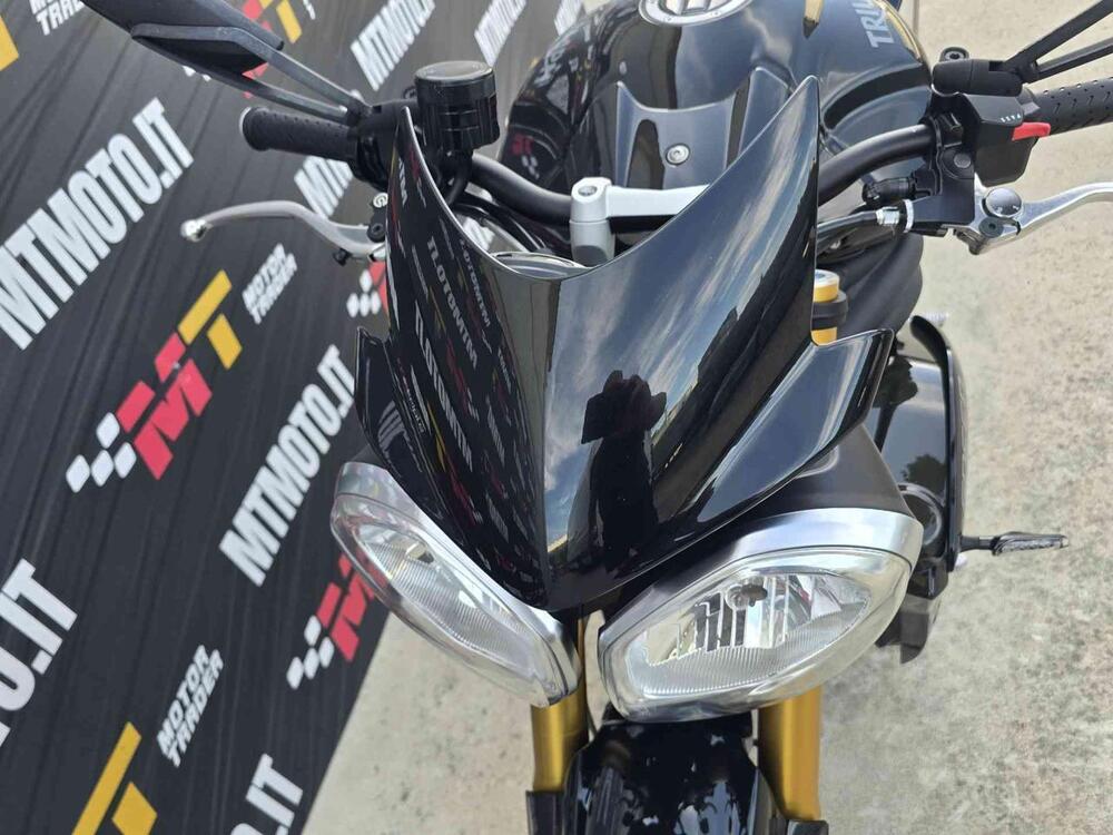 Triumph Speed Triple 1050 R ABS (2011 - 15) (11)