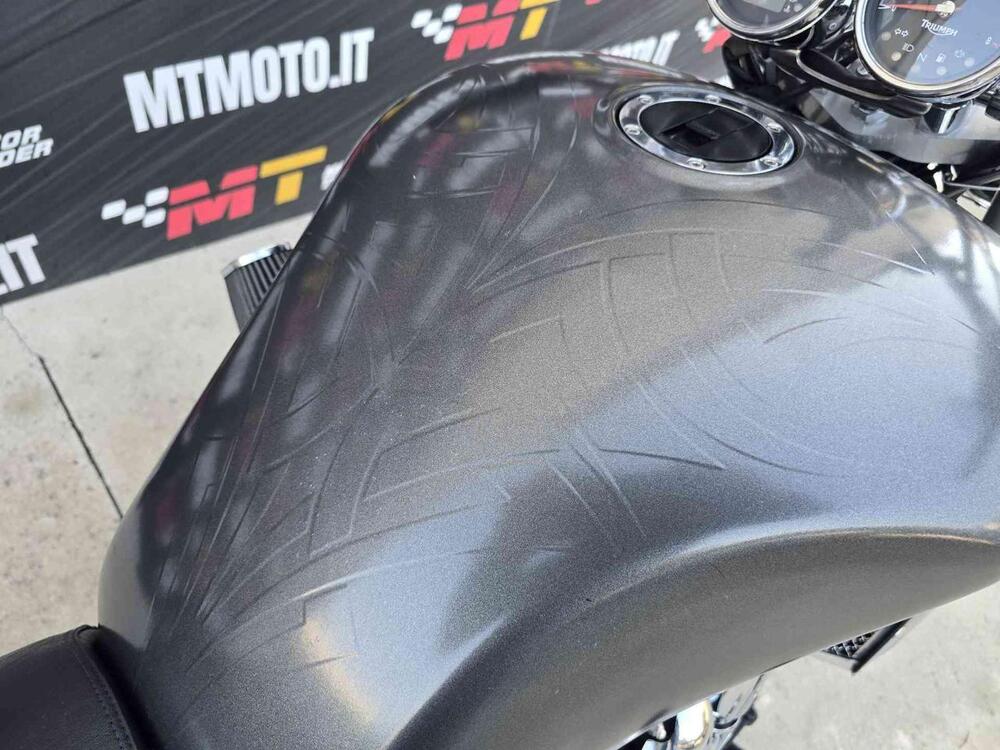 Triumph Rocket 3 Classic (2006 - 11) (20)