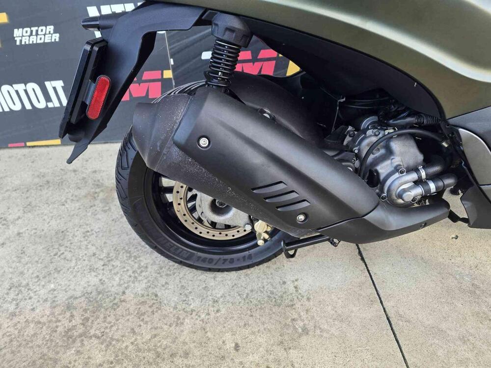 Piaggio Beverly 300 S i.e. ABS-ASR (2016 - 20) (7)