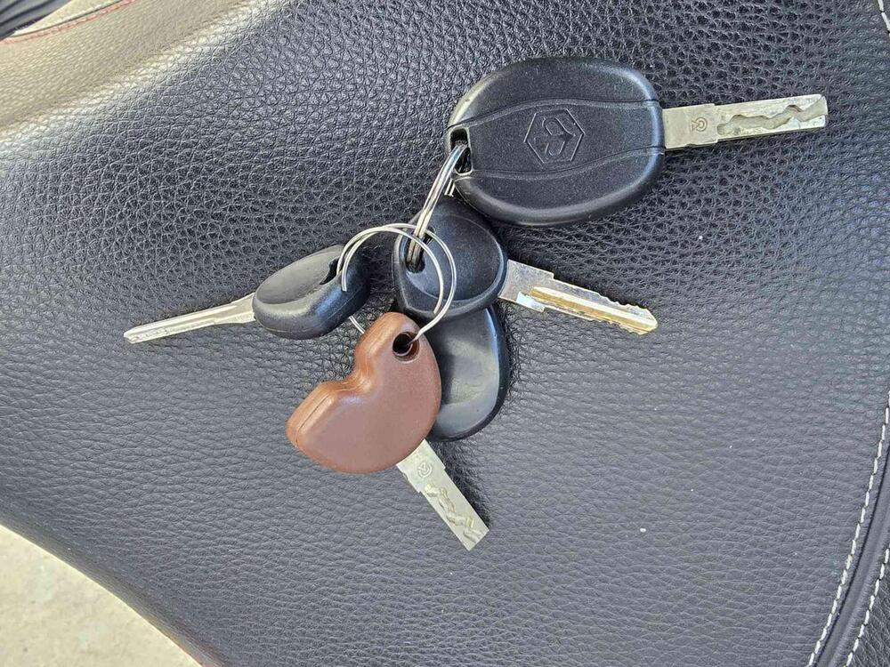 Piaggio Beverly 300 S i.e. ABS-ASR (2016 - 20) (15)