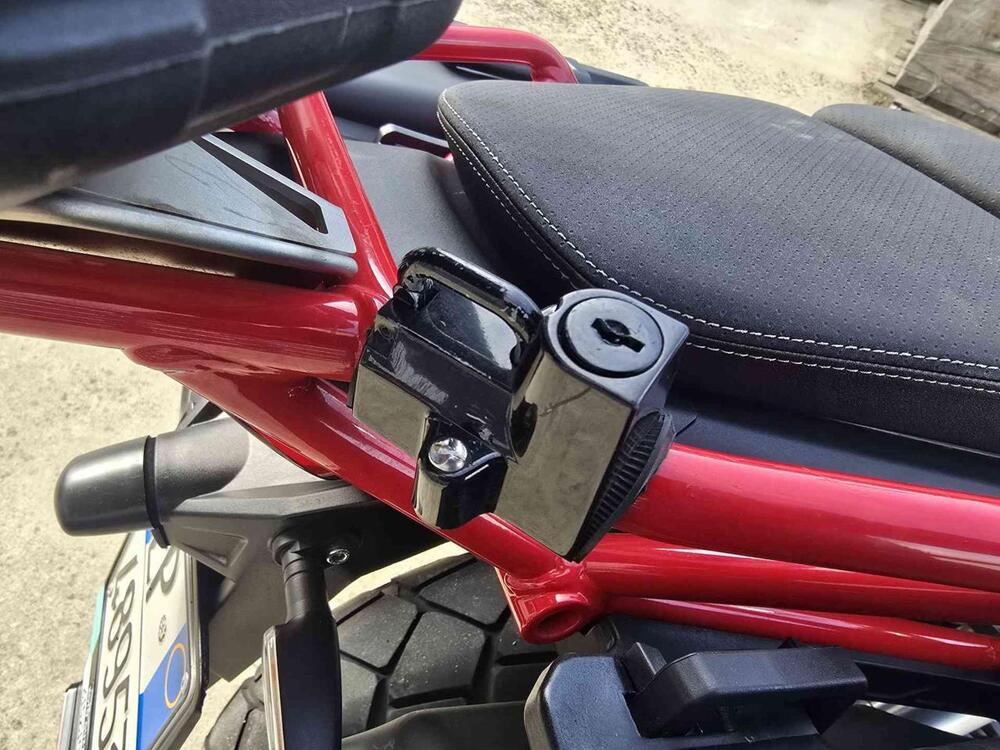 Moto Guzzi V85 TT (2019 - 20) (23)