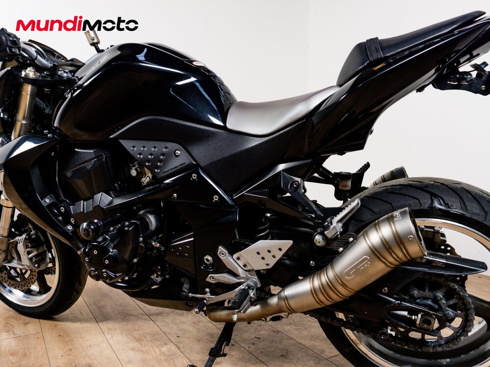 Kawasaki Z 1000 (2010 - 13) (7)