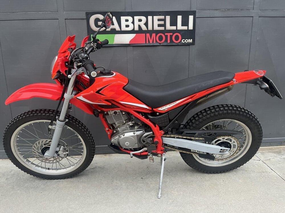 Betamotor Alp 200 (2021 - 25)