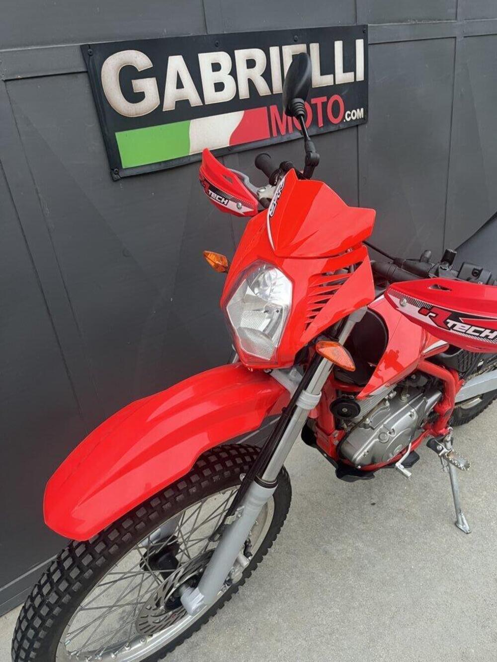 Betamotor Alp 200 (2021 - 25) (2)