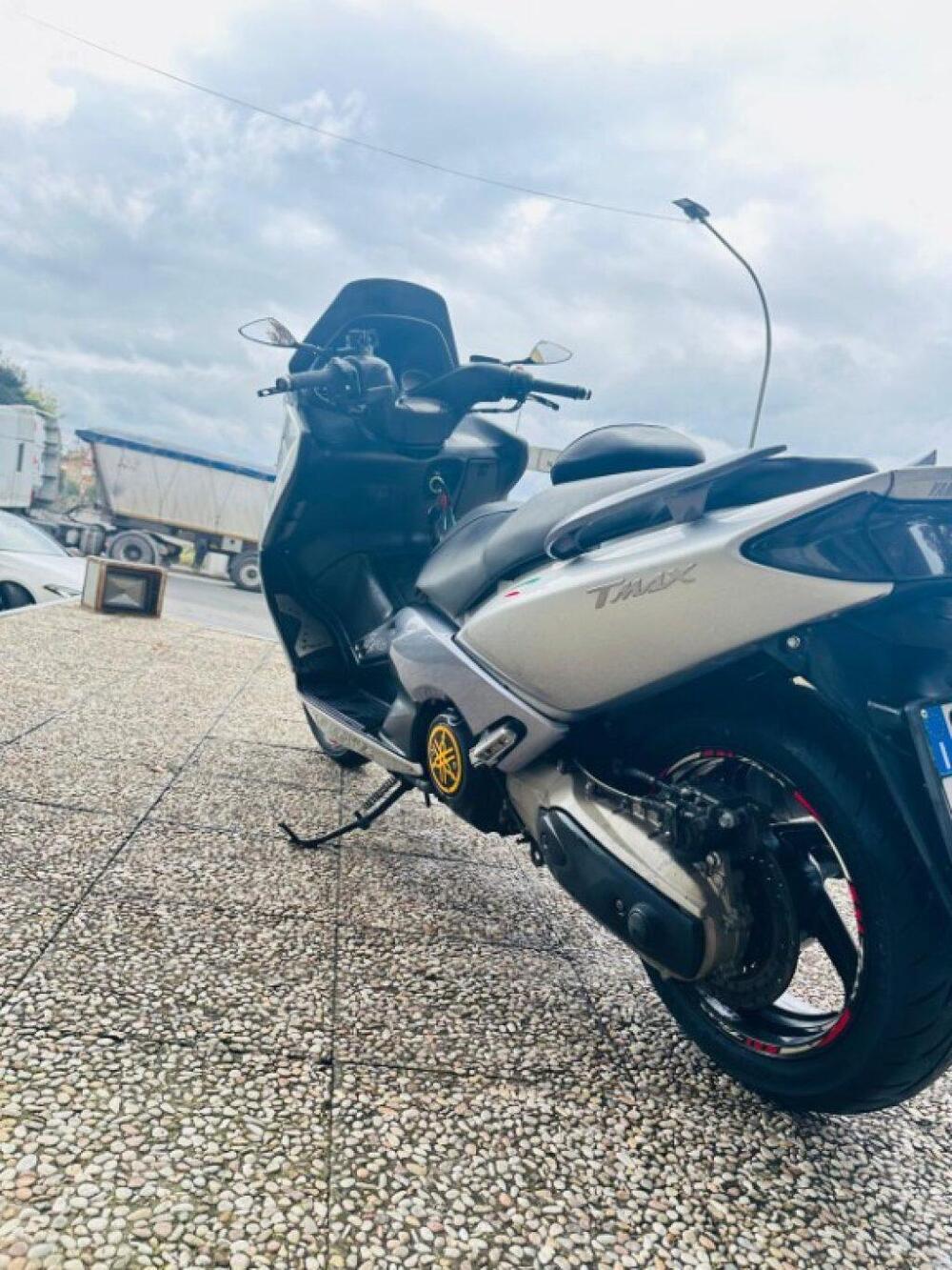 Yamaha T-Max 500 (2004 - 07) (11)