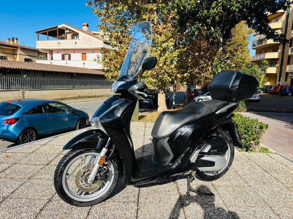 Honda SH 150 i (2017 - 19) (6)