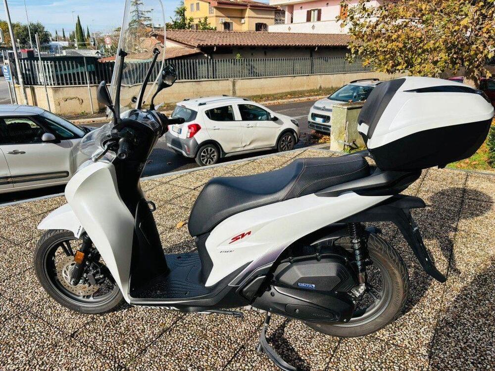 Honda SH 150i (2024 - 25) (4)